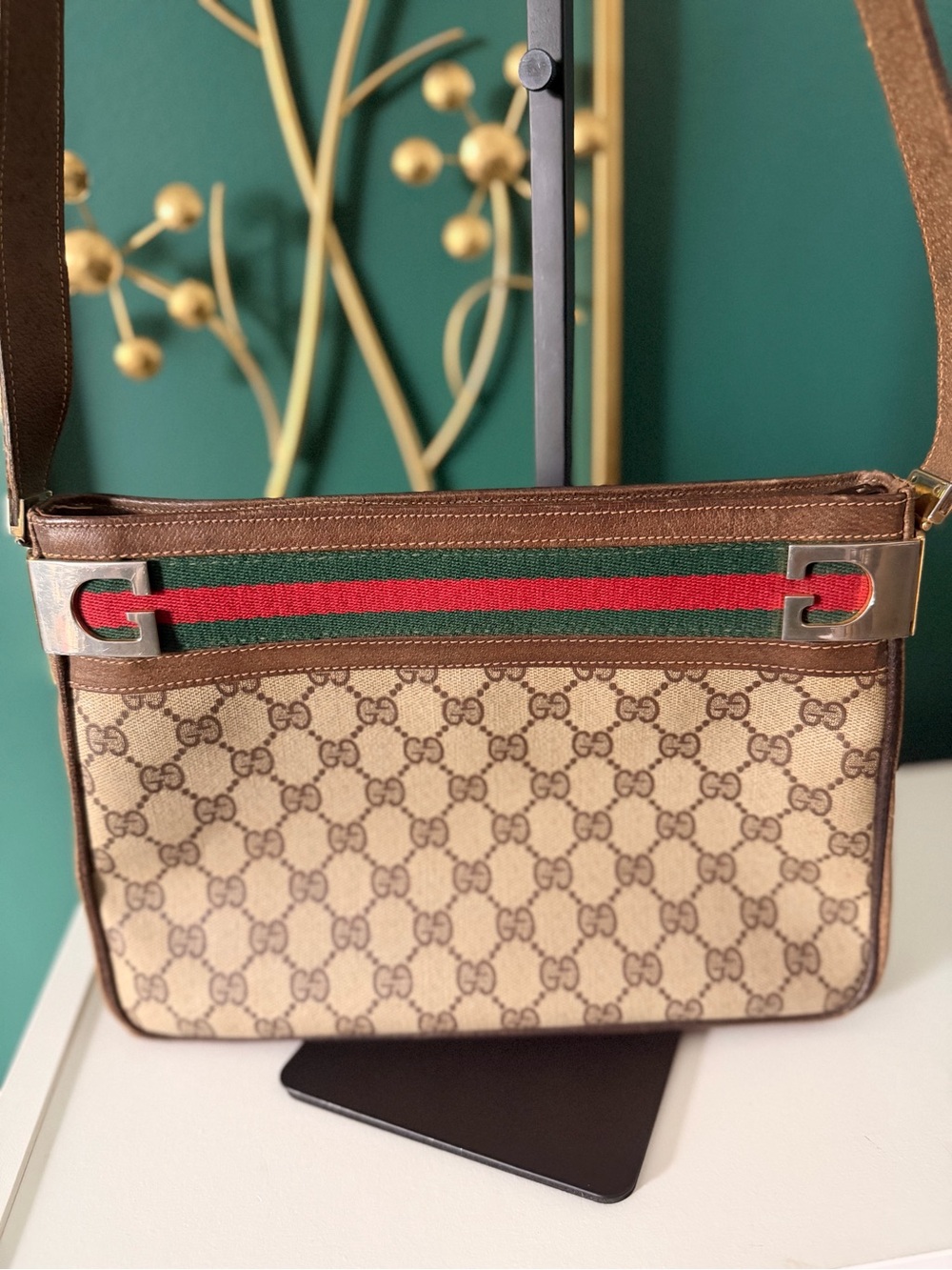 Gucci Beige Brown GG Canvas Crossbody with Green-Red Sherryline - Picture 5 of 13